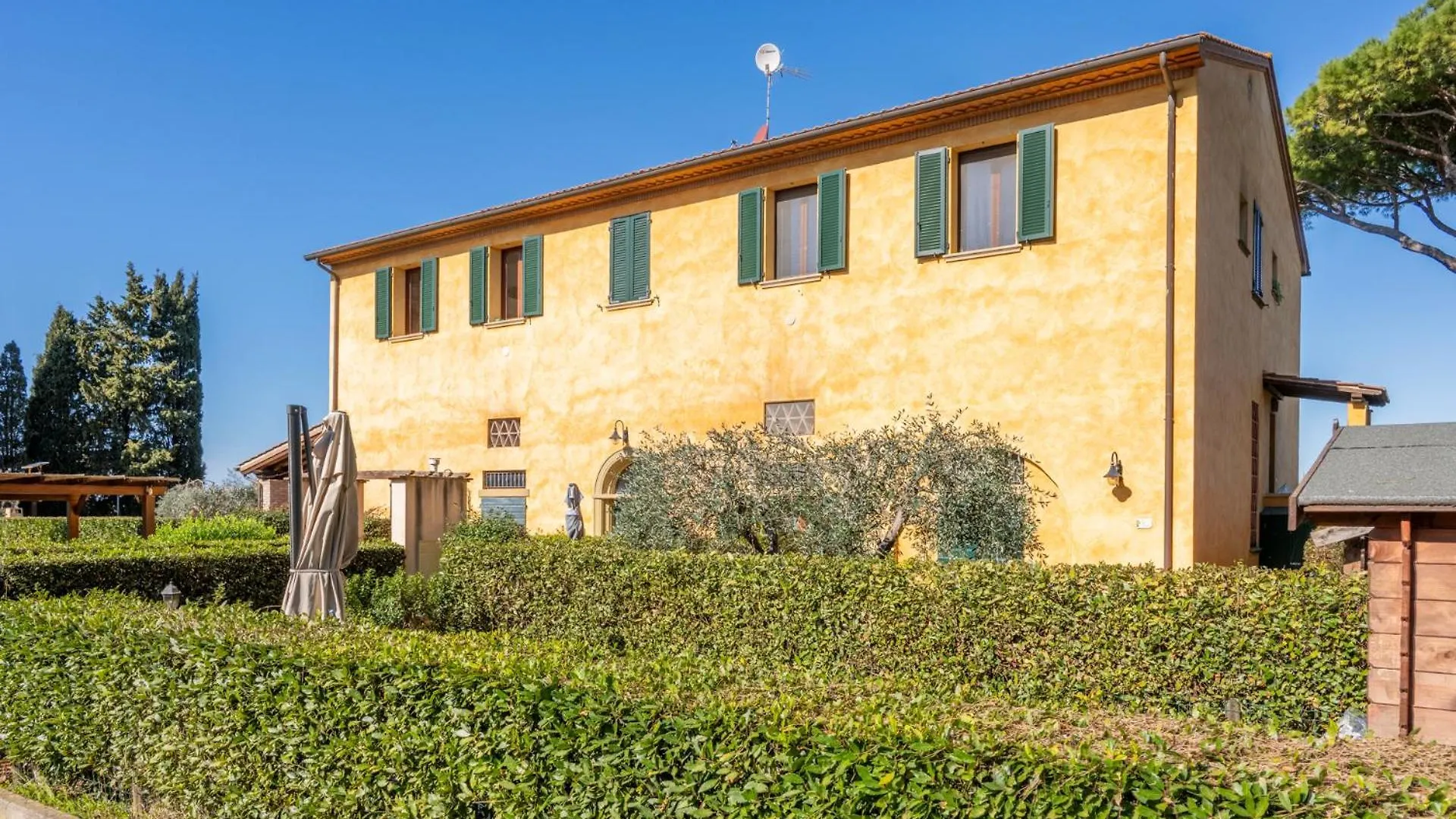 Rustic&Chic Loft By Pleiades Home Cecina  Apartment Cecina (Livorno)