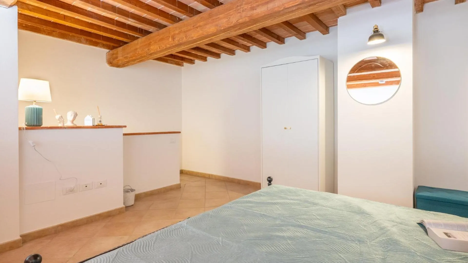 Rustic&Chic Loft By Pleiades Home Cecina
