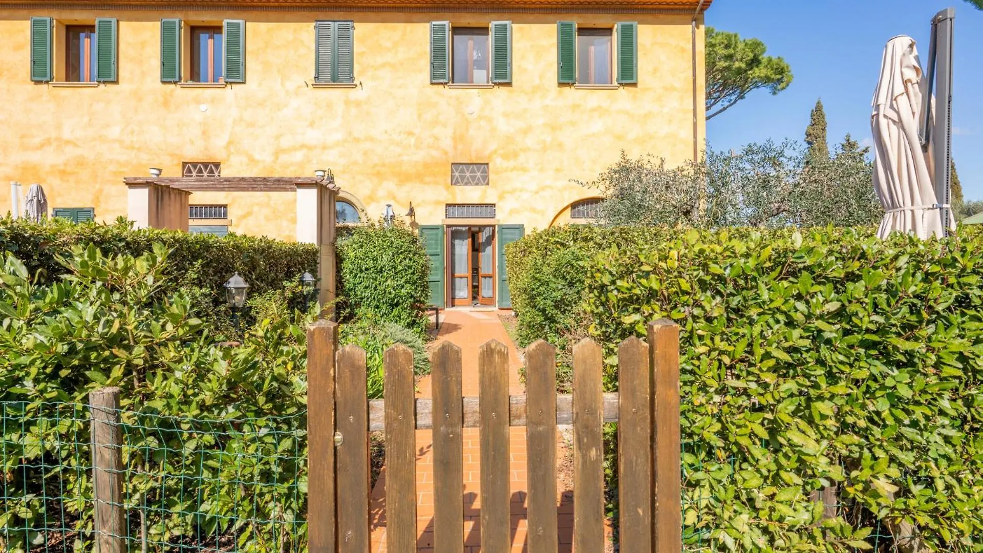 Rustic&Chic Loft By Pleiades Home Cecina  Apartment Cecina (Livorno)